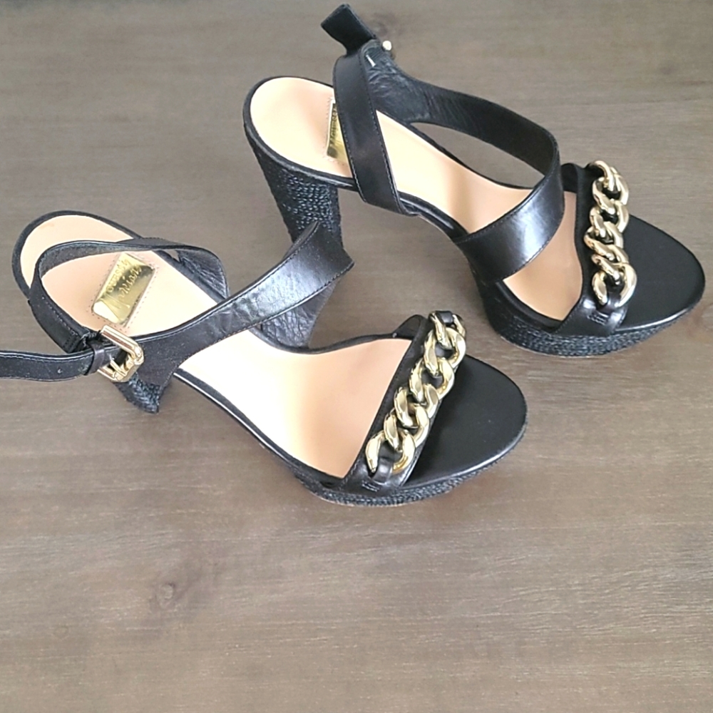 Guess by Marciano platform dress sandals